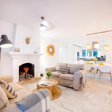 Typical House Chapas Playa With Heated Pool Marbellac