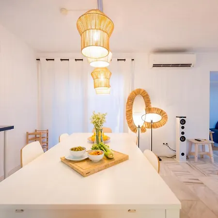 Typical House Chapas Playa With Heated Pool Marbella