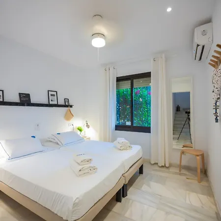 Typical House Chapas Playa With Heated Pool Marbellac