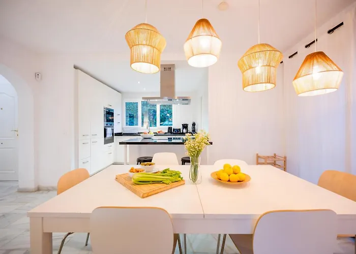 Typical House Chapas Playa With Heated Pool * Marbella