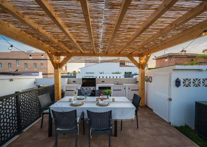 ヴィラ Typical House Chapas Playa With Heated Pool