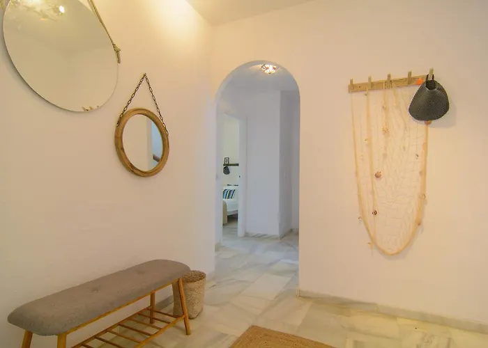 Typical House Chapas Playa With Heated Pool Marbella