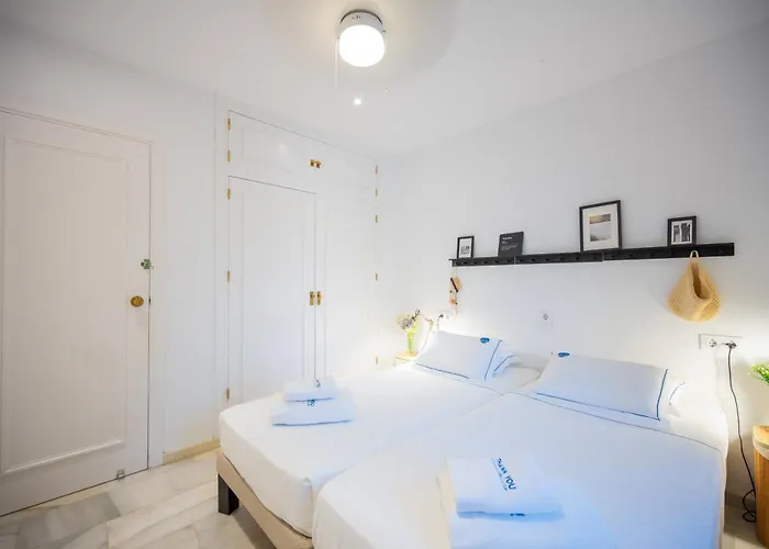 Typical House Chapas Playa With Heated Pool Villa Marbella